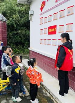 城固县：开展“喜迎中秋 欢度国庆”主题实践活动