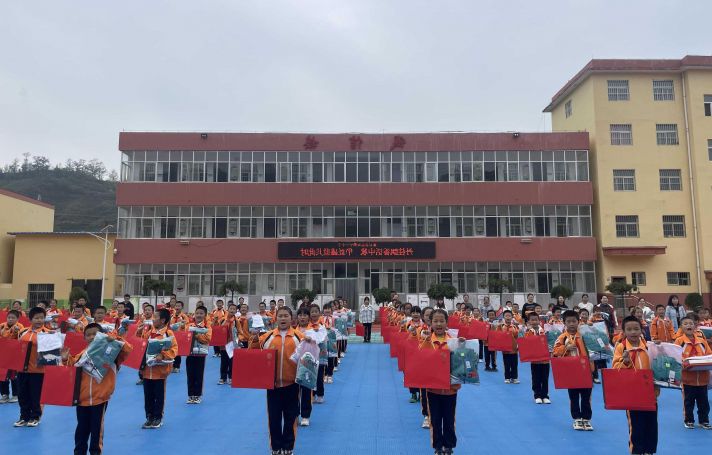 宜君县五里镇中心小学：开展“话中秋,共圆梦”主题活动